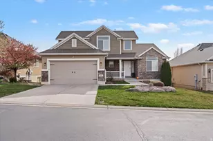 882 S Daisy Dr, Fruit Heights, UT 84037 - Photo 1