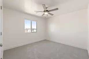 2347 E Luciano Ln, Saint George, UT 84790 - Photo 37