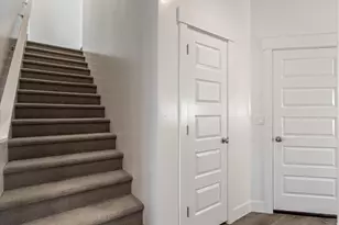 2347 E Luciano Ln, Saint George, UT 84790 - Photo 9