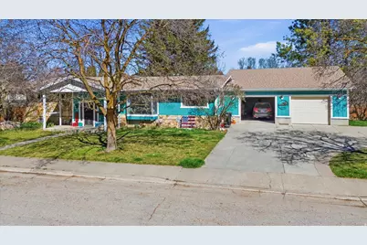 415 E 1st S, Preston, ID 83263 - Photo 3