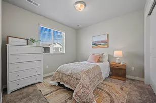 299 W Willow Creek Dr, Saratoga Springs, UT 84045 - Photo 15