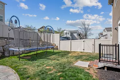 299 W Willow Creek Dr, Saratoga Springs, UT 84045 - Photo 21