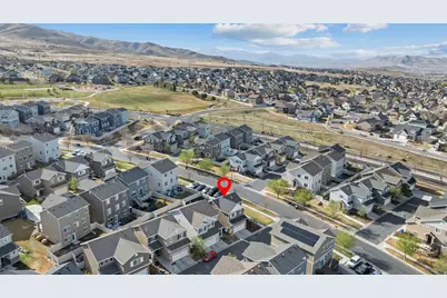 299 W Willow Creek Dr, Saratoga Springs, UT 84045 - Photo 31