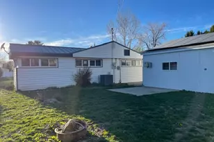 828 N Valeria Dr, Layton, UT 84041 - Photo 17