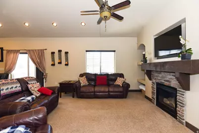 508 S Honey Tree Ln W, Grantsville, UT 84029 - Photo 13