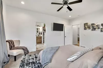 1676 E Coreys Ct, Lake Point, UT 84074 - Photo 11