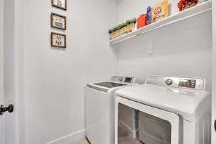 1676 E Coreys Ct, Lake Point, UT 84074 - Photo 17