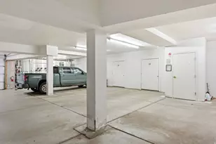 8231 Meadowview Ct, Snyderville, UT 84098 - Photo 27