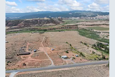 925 W 100 S #10, Torrey, UT 84775 - Photo 3