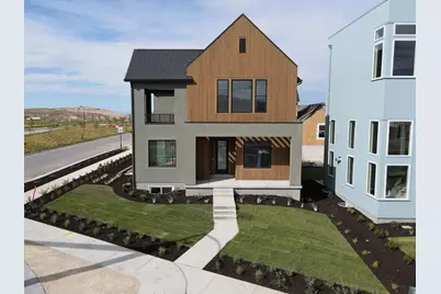 6824 W South Jordan Pkwy S #469, South Jordan, UT 84009 - Photo 1
