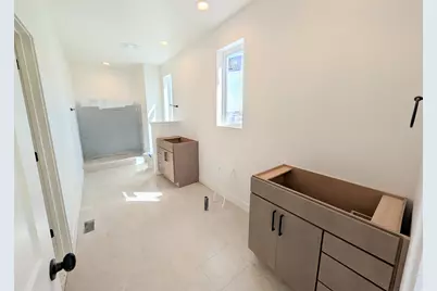 6824 W South Jordan Pkwy S #469, South Jordan, UT 84009 - Photo 17