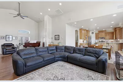 3883 S 250 E, Nibley, UT 84321 - Photo 11