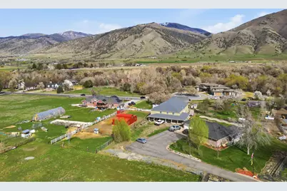 3883 S 250 E, Nibley, UT 84321 - Photo 5