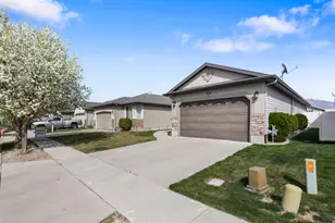 726 N Skipton Dr, North Salt Lake, UT 84054 - Photo 29