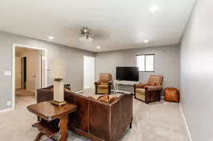 871 N Hillcrest Ave E, Logan, UT 84321 - Photo 13