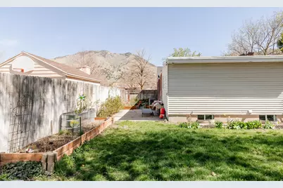 871 N Hillcrest Ave E, Logan, UT 84321 - Photo 35