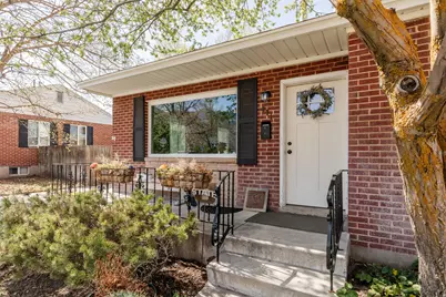 871 N Hillcrest Ave E, Logan, UT 84321 - Photo 5