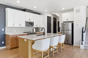 9776 N Caldwell Pl, Highland, UT 84003 - Photo 11