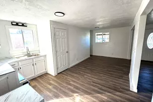 8456 W 3450 S, Magna, UT 84044 - Photo 7