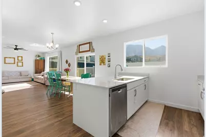 1123 S Red Dr, Santaquin, UT 84655 - Photo 11