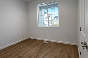 1980 E Burger St, Lake Point, UT 84074 - Photo 5