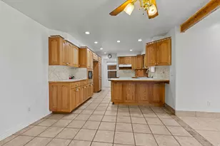 623 N 1000 W, Clearfield, UT 84015 - Photo 7