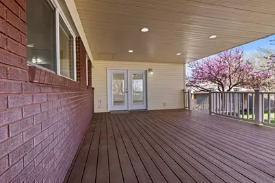 623 N 1000 W, Clearfield, UT 84015 - Photo 45