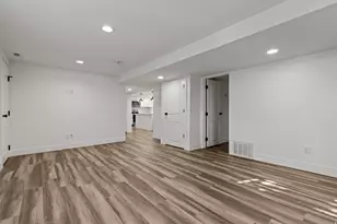 623 N 1000 W, Clearfield, UT 84015 - Photo 23