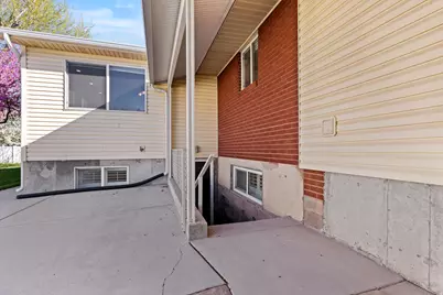 623 N 1000 W, Clearfield, UT 84015 - Photo 39