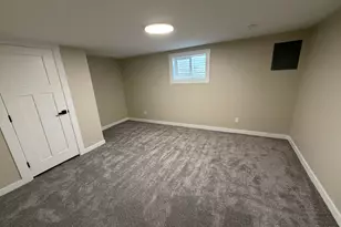 210 Ridgeway St, Helper, UT 84526 - Photo 33