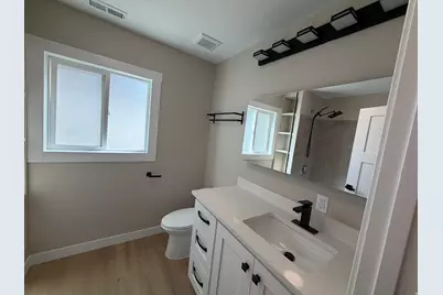 210 Ridgeway St, Helper, UT 84526 - Photo 19