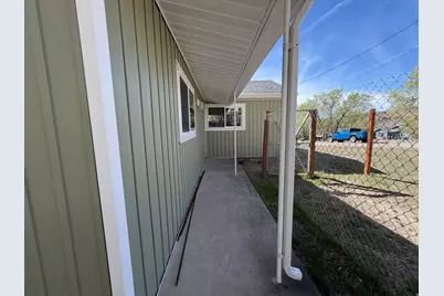 210 Ridgeway St, Helper, UT 84526 - Photo 7