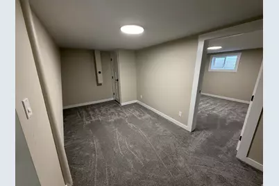 210 Ridgeway St, Helper, UT 84526 - Photo 31