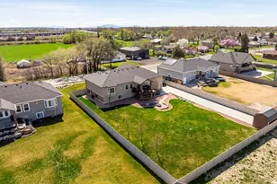 1756 W 700 S, Marriott-Slaterville City, UT 84404 - Photo 39