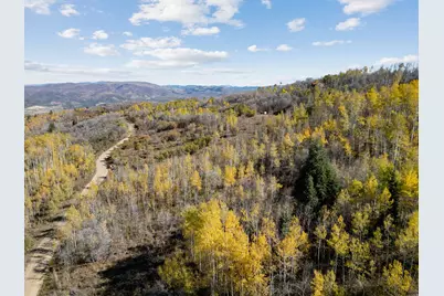 276 W Bear Tooth Rdg #25, Coalville, UT 84017 - Photo 5