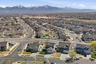 7553 S Valley Maple Dr, West Jordan, UT 84081 - Photo 41