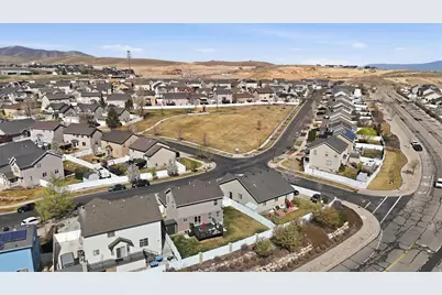 7553 S Valley Maple Dr, West Jordan, UT 84081 - Photo 35