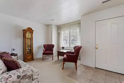 190 W Newbury Ln, Harrisville, UT 84414 - Photo 3