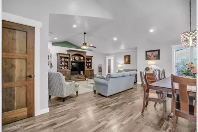 639 E 590 N, Smithfield, UT 84335 - Photo 9