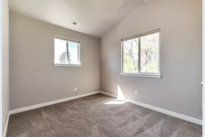 8257 S 180 E, Sandy, UT 84070 - Photo 29