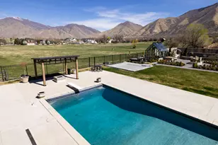 684 Lookout Point Dr, Mapleton, UT 84664 - Photo 19