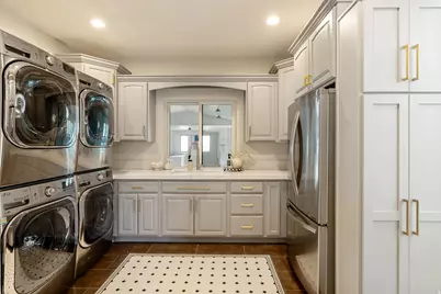 684 Lookout Point Dr, Mapleton, UT 84664 - Photo 21