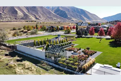 684 Lookout Point Dr, Mapleton, UT 84664 - Photo 103