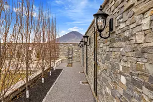 684 Lookout Point Dr, Mapleton, UT 84664 - Photo 91