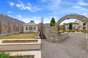 684 Lookout Point Dr, Mapleton, UT 84664 - Photo 85