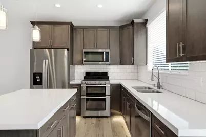 74 E Golden Privet Dr, Draper, UT 84020 - Photo 3