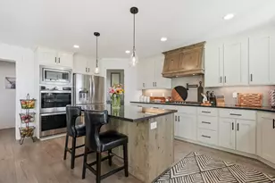 1027 W Seasons View Ct, Lehi, UT 84048 - Photo 3