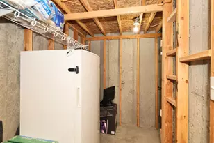 4839 W Western Hills Dr S, Riverton, UT 84096 - Photo 27