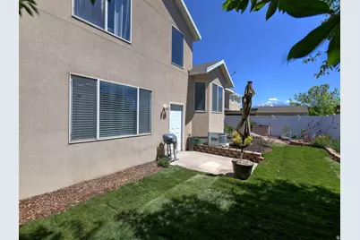 4839 W Western Hills Dr S, Riverton, UT 84096 - Photo 31