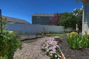 4839 W Western Hills Dr S, Riverton, UT 84096 - Photo 33